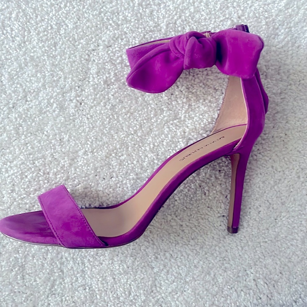 BANANA REPUBLIC suede purple bow ankle strap heels